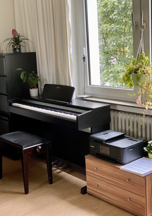 gesangsunterricht hannover linden süd
klavierunterricht hannover privat
Gesanglehrer
Klavierlehrer